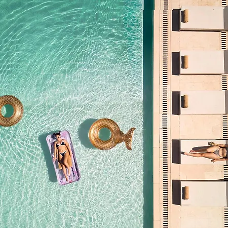 Resort Grand