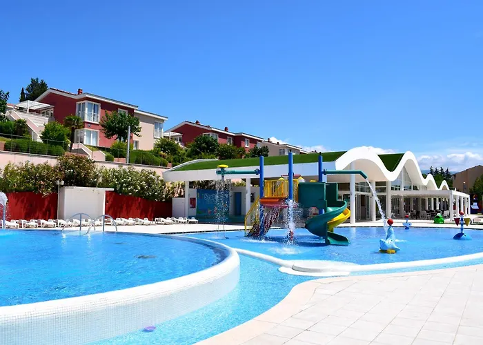 Ośrodek wypoczynkowy Grand 4*